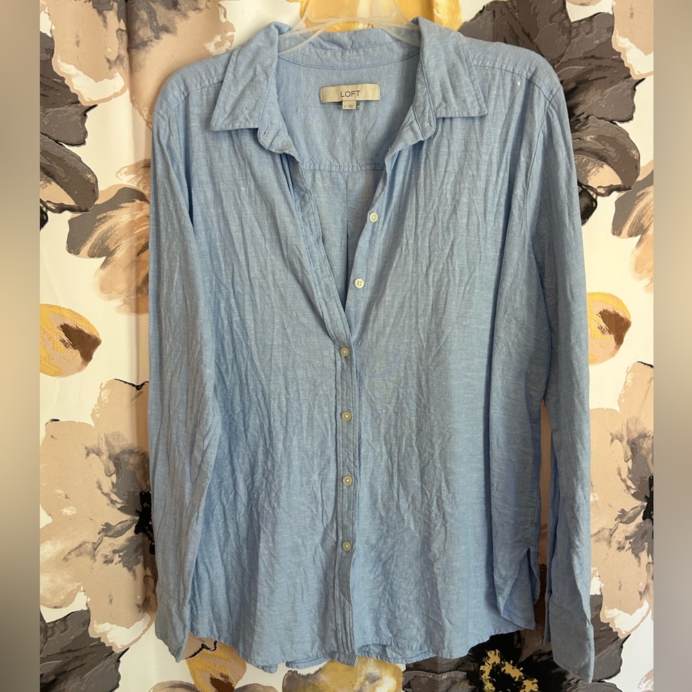 LOFT Linen Button Down L